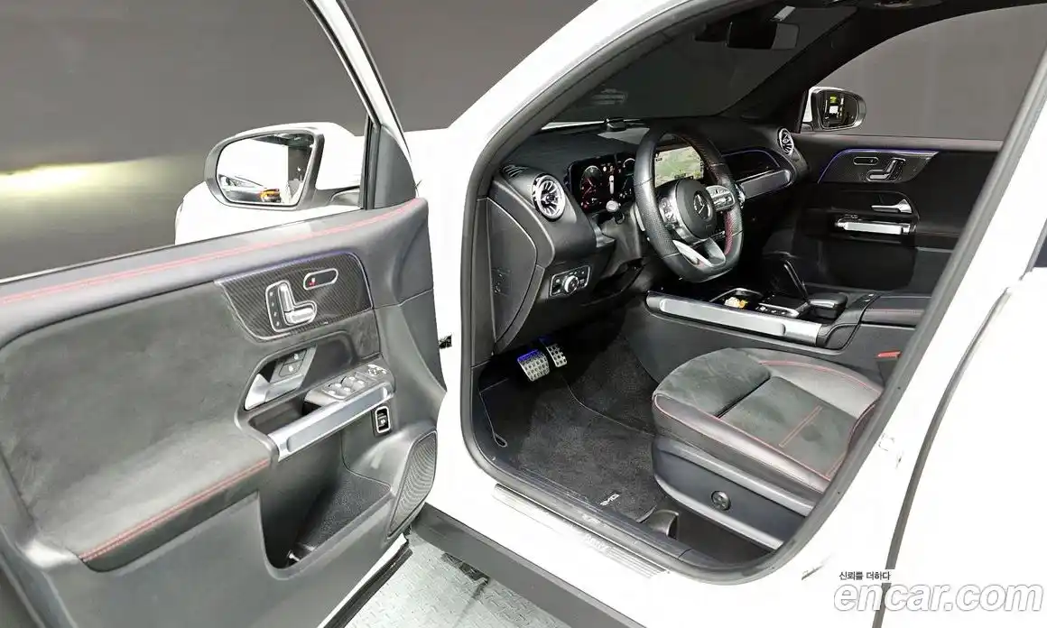 Mercedes-Benz GLB-Class 2022 2.0 гидро в Москве № 229577, фото 10