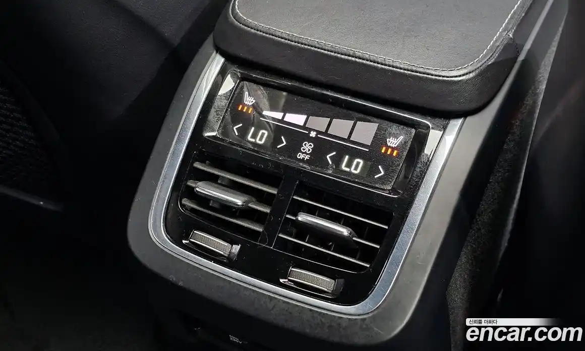 Volvo XC90 2016 2.0 гидро в Москве № 230669, фото 18