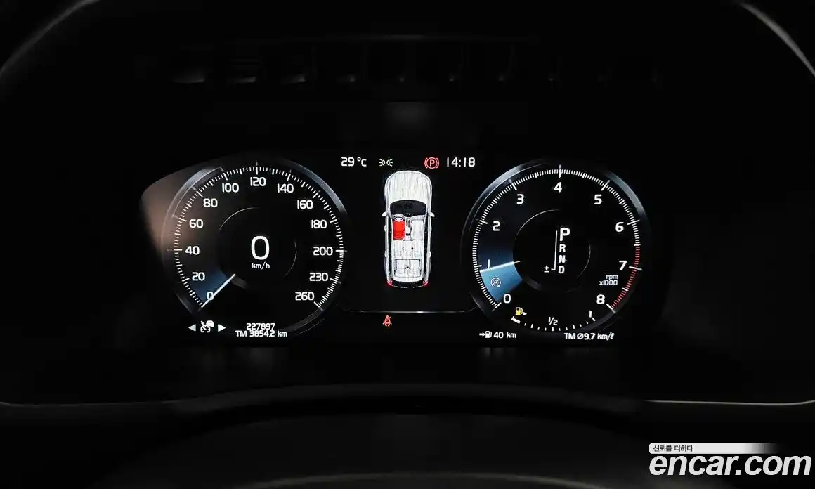 Volvo XC90 2016 2.0 гидро в Москве № 230669, фото 8