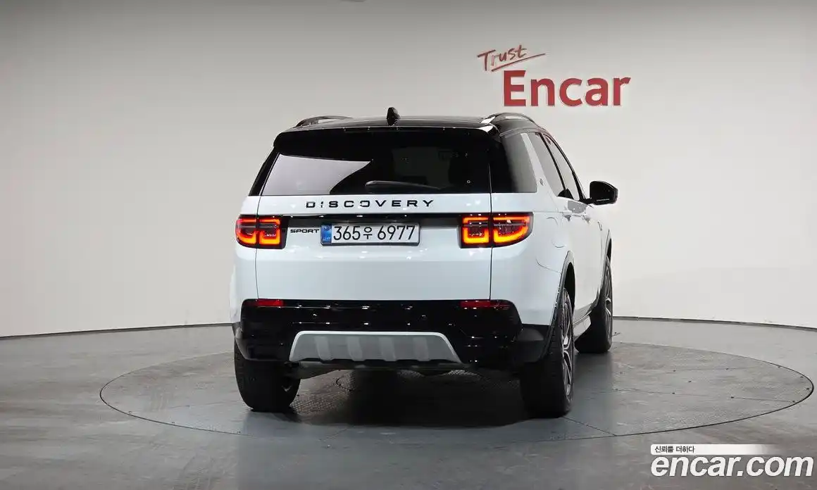 Land Rover Discovery Sport 2025 2.0 гидро в Москве № 231178, фото 4