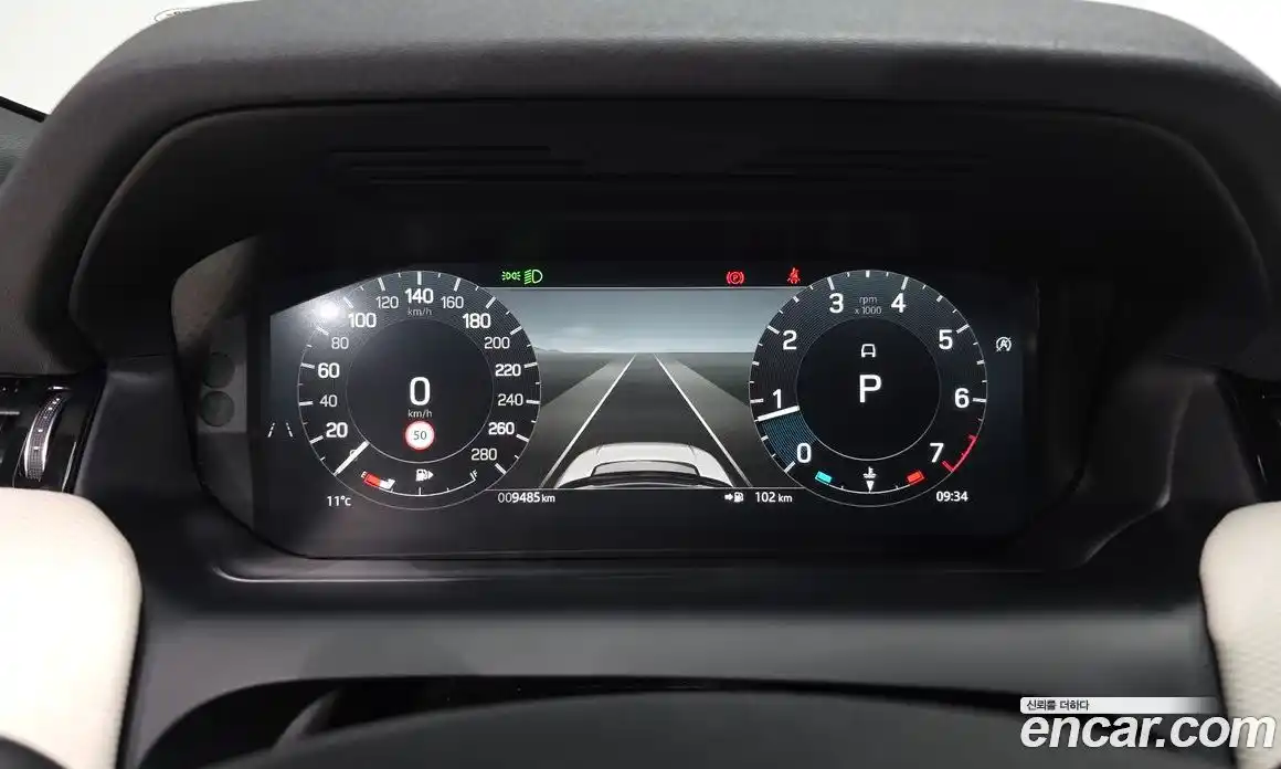 Land Rover Discovery Sport 2025 2.0 гидро в Москве № 231178, фото 8