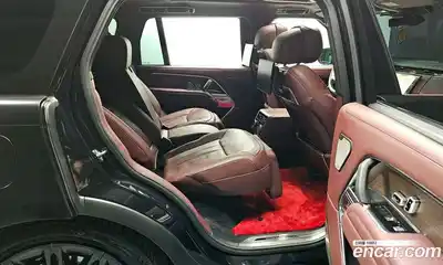 Land Rover Range-Rover 2024 4.4 гидро в Москве № 231293, миниатюра 12