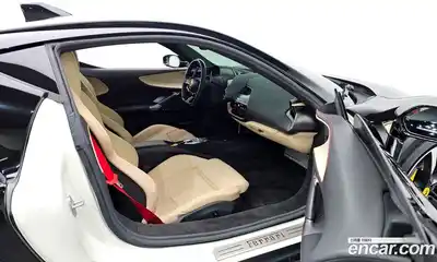 Ferrari SF90 2021 4.0 гидро в Москве № 236185, миниатюра 12