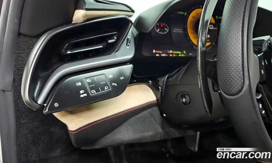 Ferrari SF90 2021 4.0 гидро в Москве № 236185, фото 17