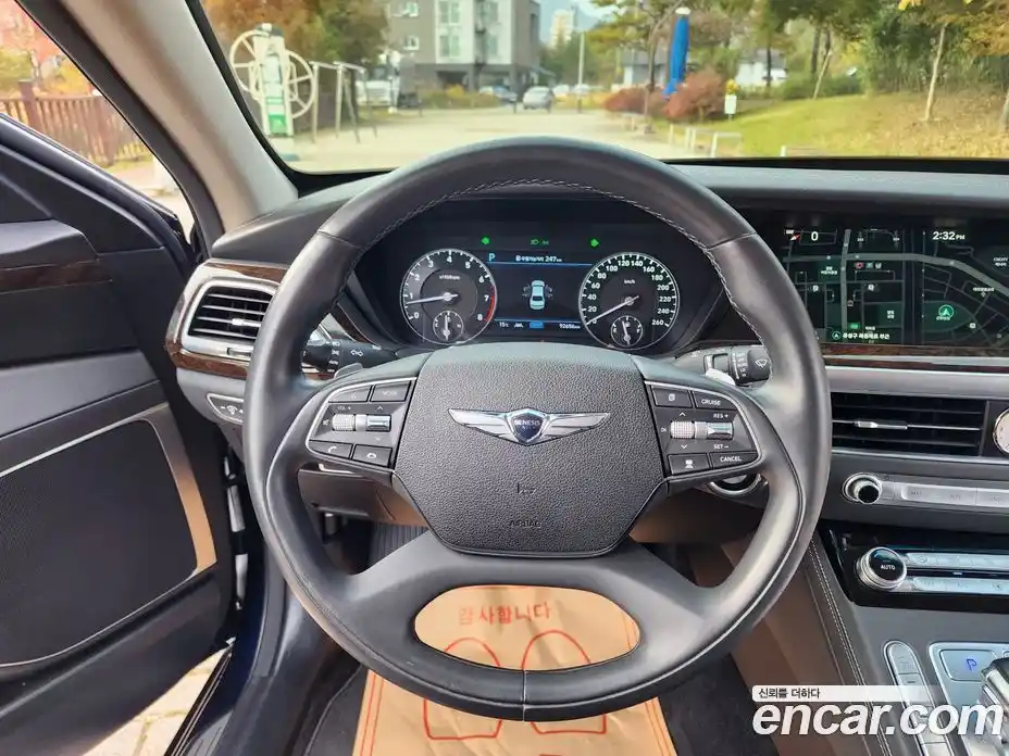 Genesis G90 2019 3.8 гидро в Москве № 27755, фото 15
