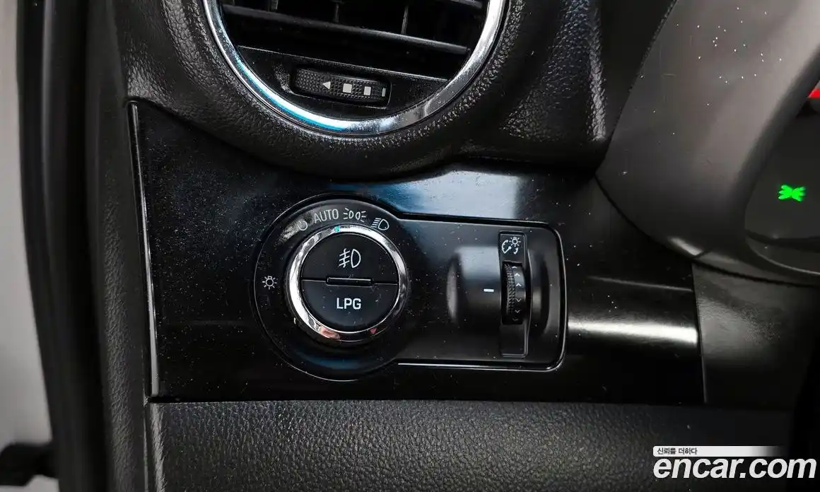 Chevrolet Orlando 2011 2.0 гидро в Москве № 42301, фото 16