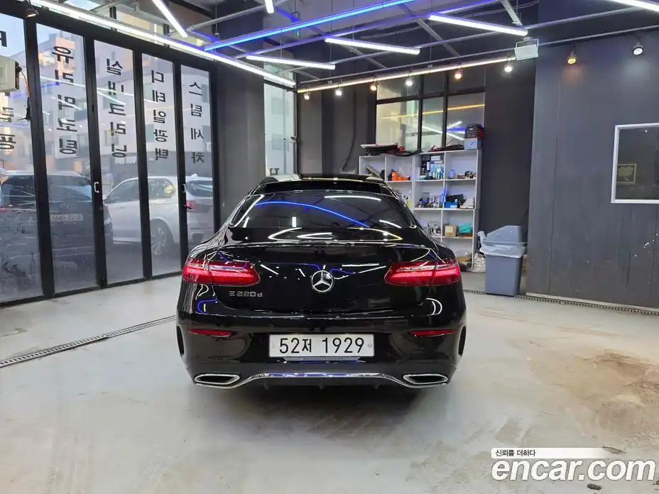 Mercedes-Benz E-Class 2018 1.9 гидро в Москве № 677254, фото 4