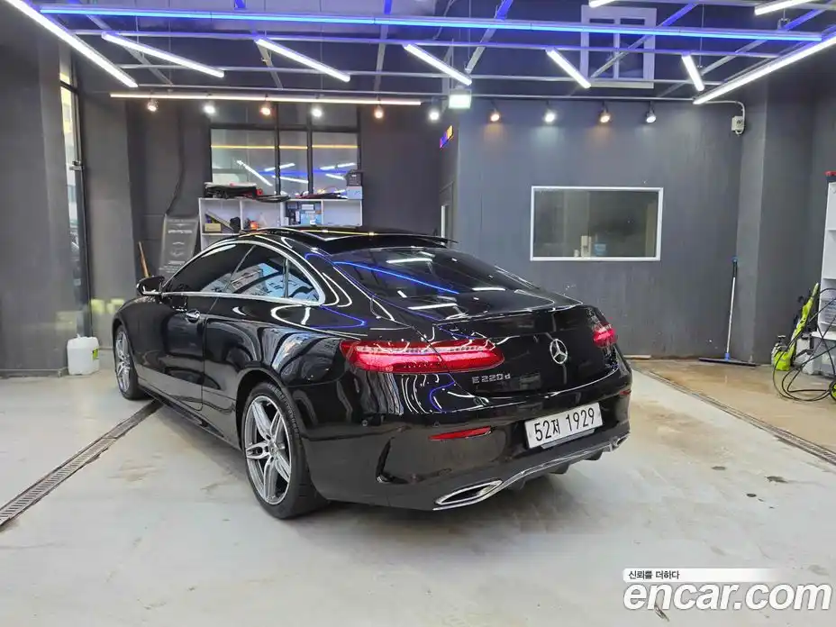 Mercedes-Benz E-Class 2018 1.9 гидро в Москве № 677254, фото 6