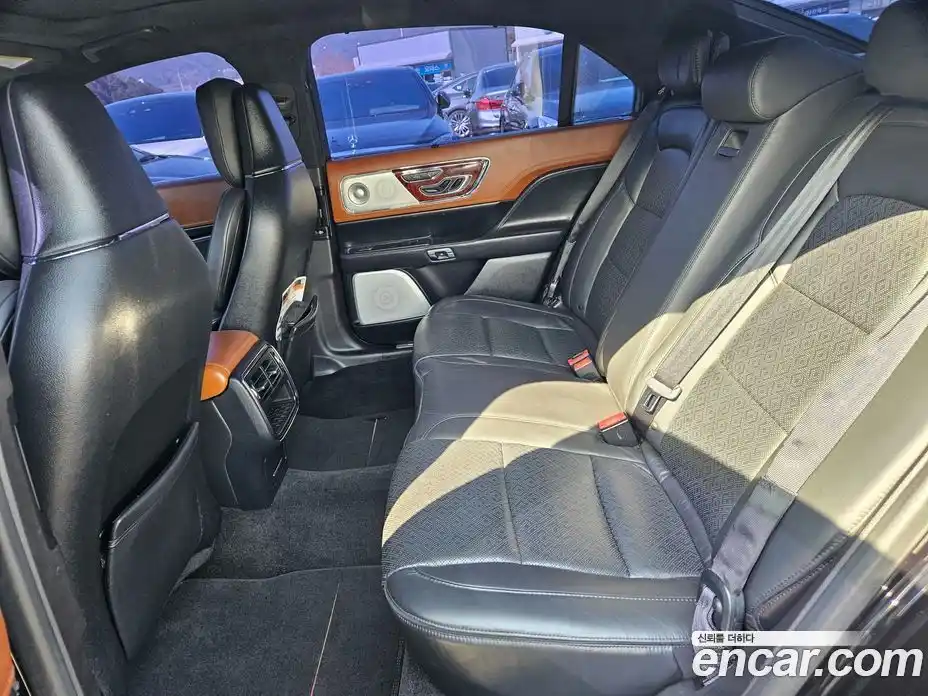 Lincoln Continental 2019 3.0 гидро в Москве № 983979, фото 17