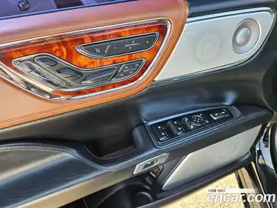 Lincoln Continental 2019 3.0 гидро в Москве № 983979, миниатюра 9
