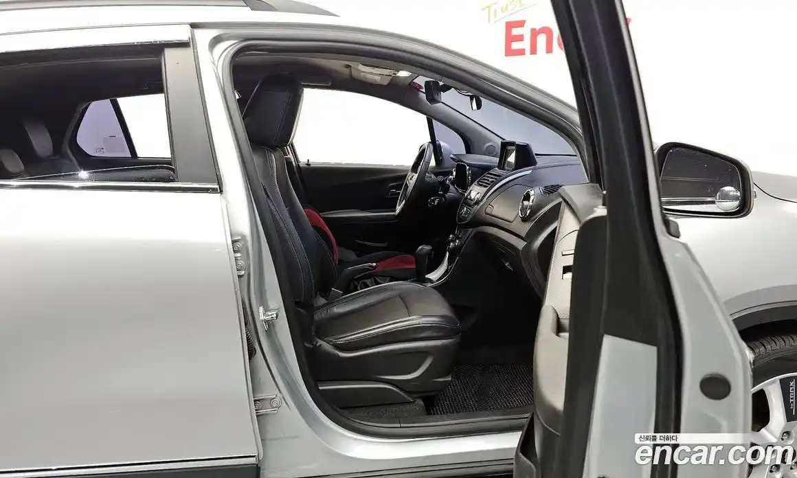 Chevrolet Trax 2013 1.4 гидро в Москве № 105016, фото 12