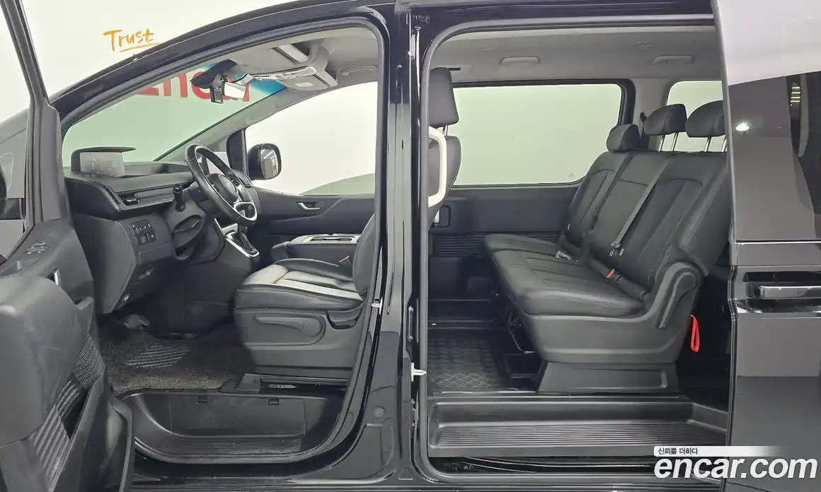 Hyundai Staria 2024 2.2 гидро в Москве № 109544, фото 10