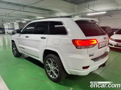 Jeep Cherokee 2020 3.0 гидро в Москве № 1198762, миниатюра 2
