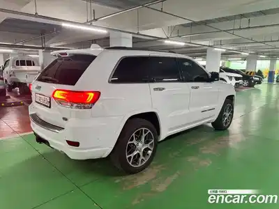 Jeep Cherokee 2020 3.0 гидро в Москве № 1198762, миниатюра 9