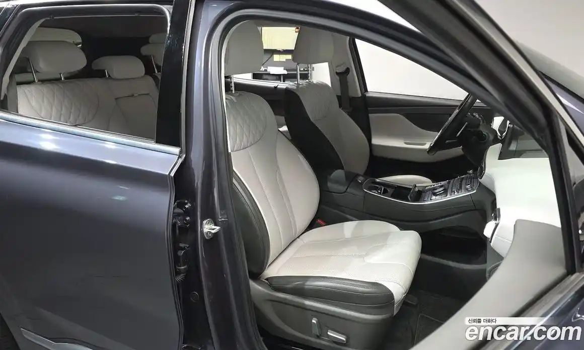 Hyundai Santa Fe 2021 2.2 гидро в Москве № 123409, фото 11