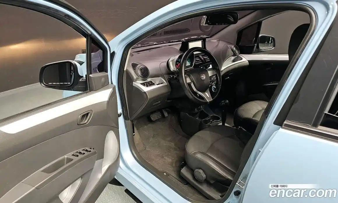 Chevrolet Spark 2014 1.0 гидро в Москве № 1235060, фото 11