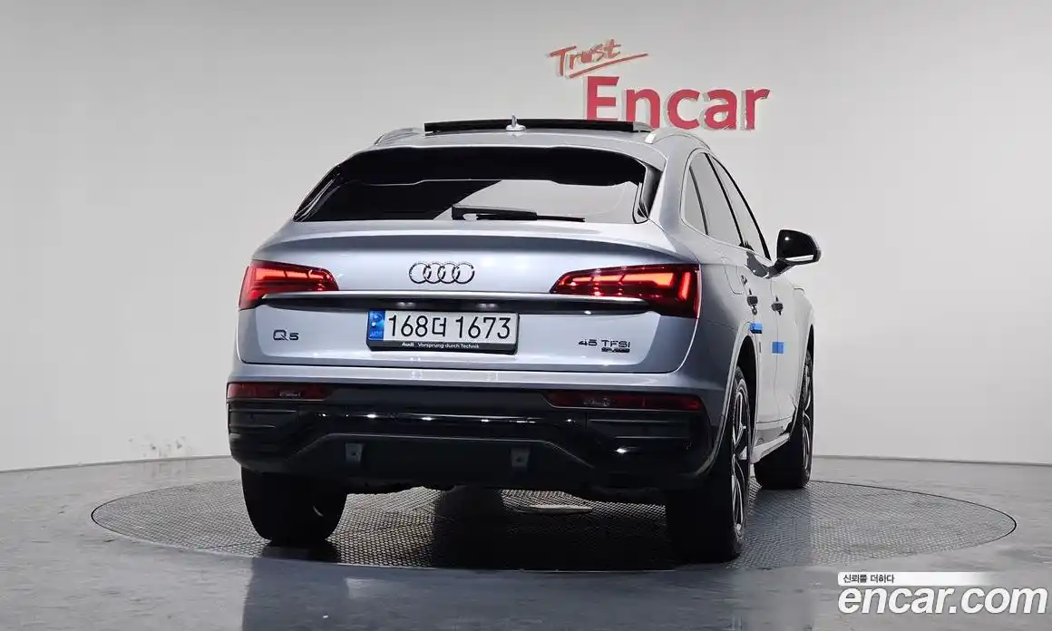 Audi Q5 2022 2.0 гидро в Москве № 134961, фото 4