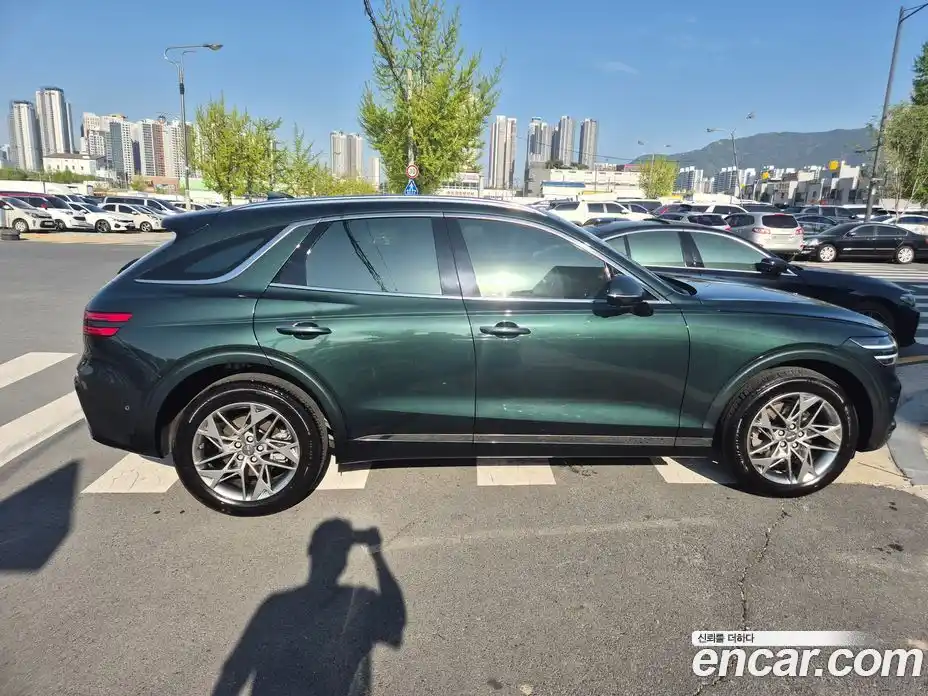 Genesis GV70 2021 2.5 Автомат в Москве № 1466811, фото 8