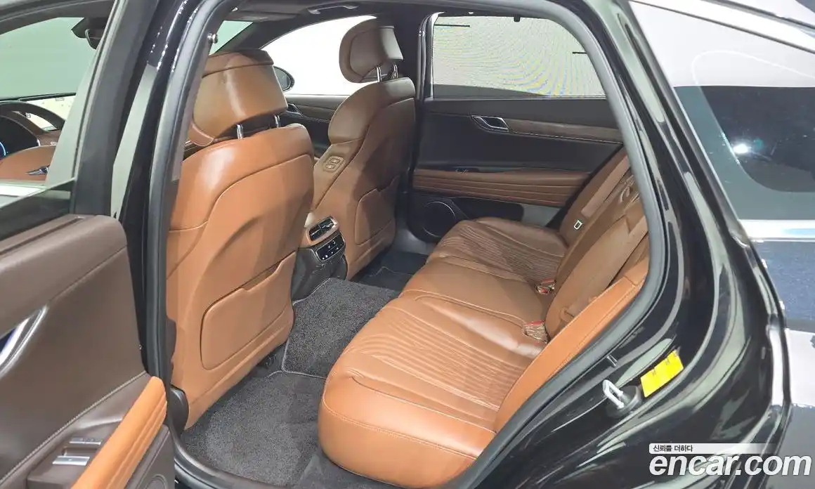 Genesis G80 2023 2.5 Автомат в Москве № 1466960, фото 11