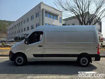 Renault Master 2019 2.3 механика в Москве № 1471770, миниатюра 3