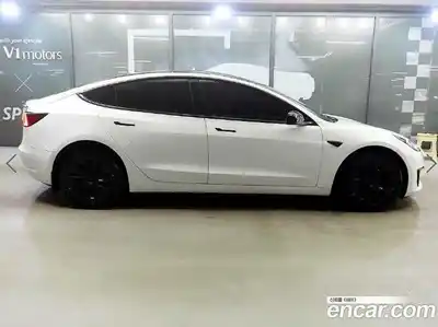 Tesla Model 3 2022 0.2 гидро в Москве № 1476030, миниатюра 3