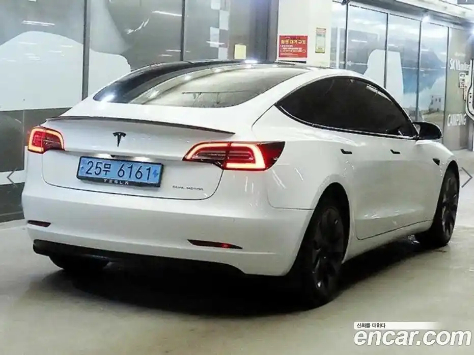 Tesla Model 3 2022 0.2 гидро в Москве № 1476030, фото 4