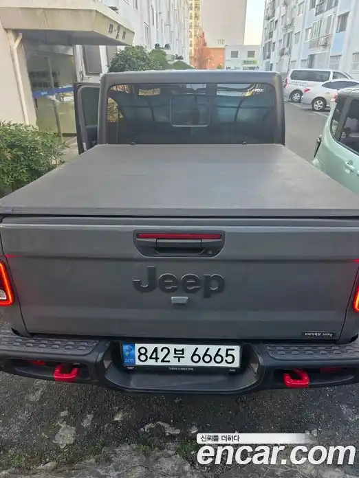 Jeep Gladiator 2022 3.6 гидро в Москве № 1476980, фото 16