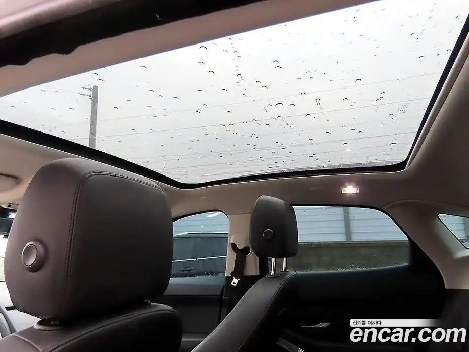 Jaguar E-Pace 2019 2.0 гидро в Москве № 1477803, фото 16