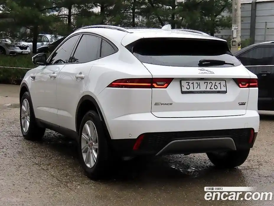 Jaguar E-Pace 2019 2.0 гидро в Москве № 1477803, фото 3