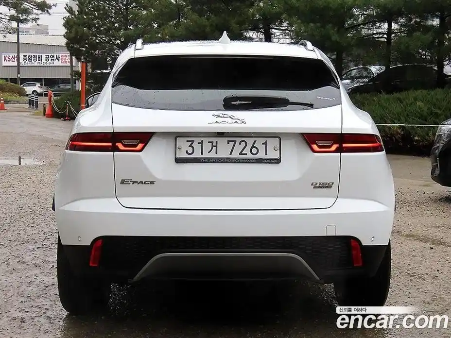 Jaguar E-Pace 2019 2.0 гидро в Москве № 1477803, фото 4