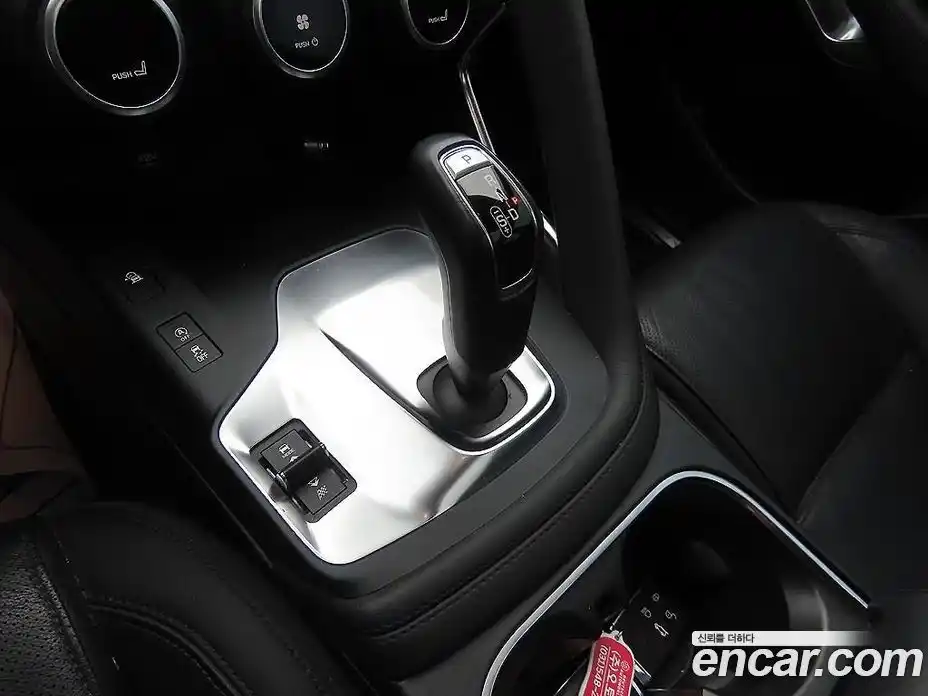 Jaguar E-Pace 2019 2.0 гидро в Москве № 1477803, фото 10