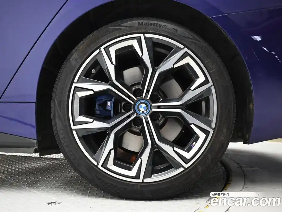 BMW i4 2023 0.2 гидро в Москве № 157620, фото 5