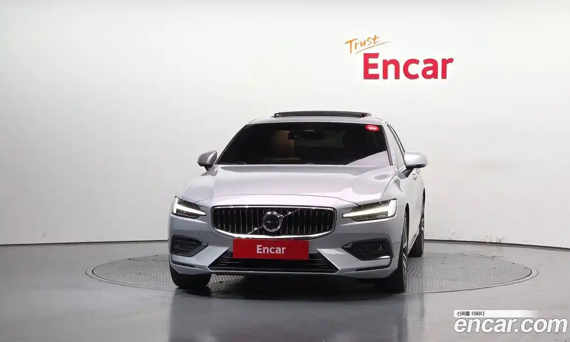 Volvo S60 2022 2.0 гидро в Москве № 164505, фото 3