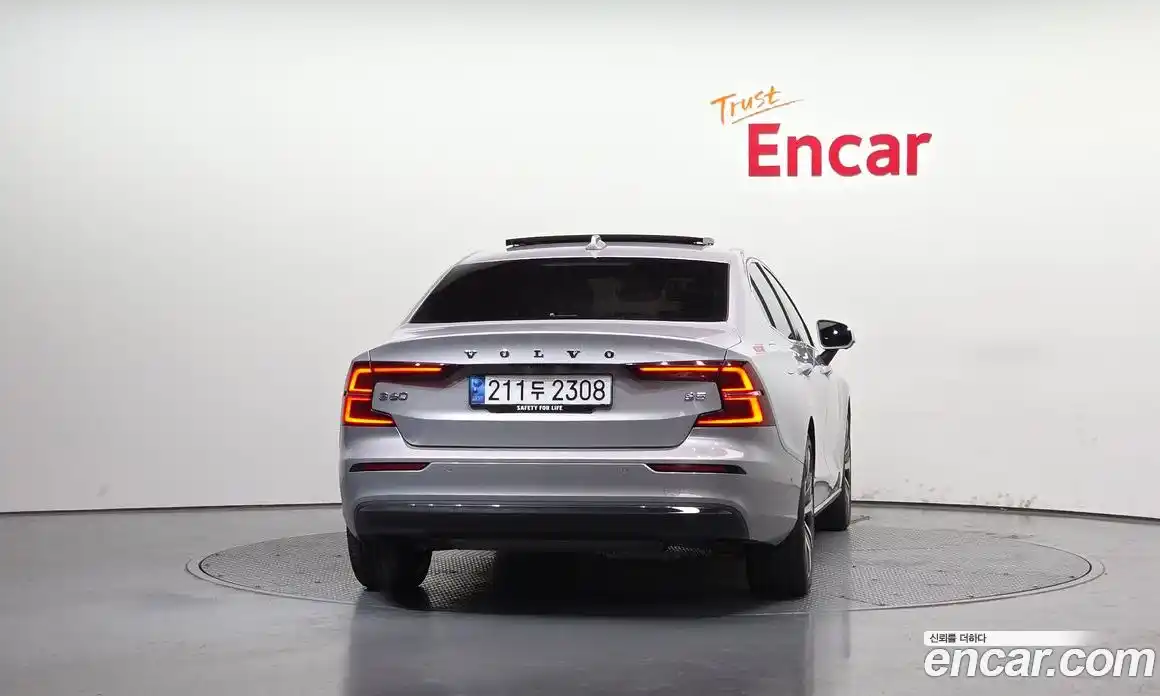 Volvo S60 2022 2.0 гидро в Москве № 164505, фото 4