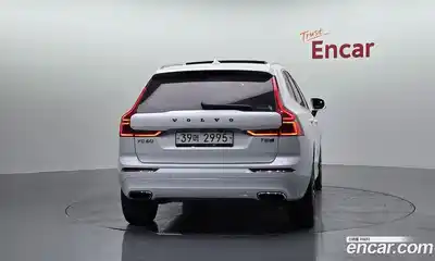 Volvo XC60 2019 2.0 гидро в Москве № 164555, миниатюра 4