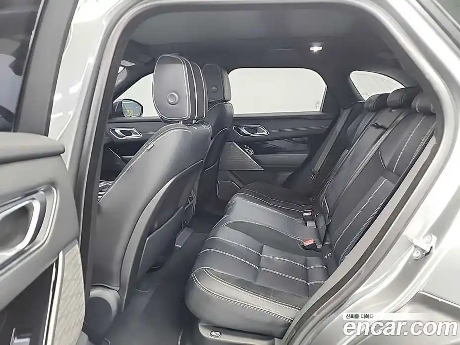 Land Rover Range-Rover Velar 2018 3.0 гидро в Москве № 166624, фото 12