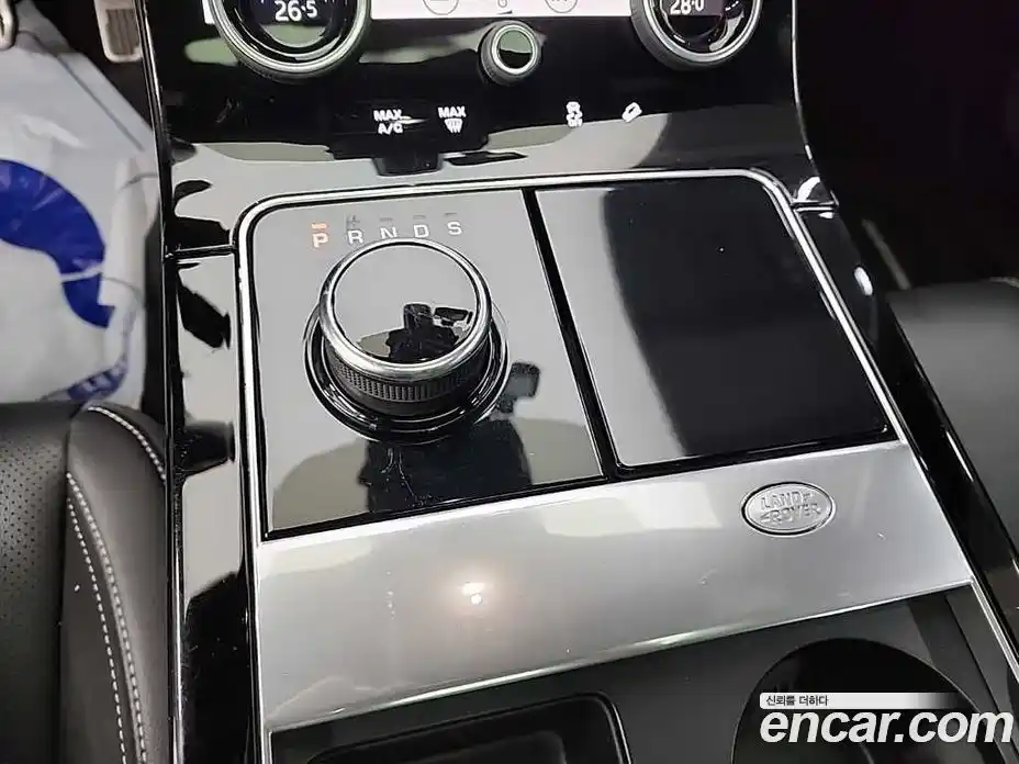 Land Rover Range-Rover Velar 2018 3.0 гидро в Москве № 166624, фото 8