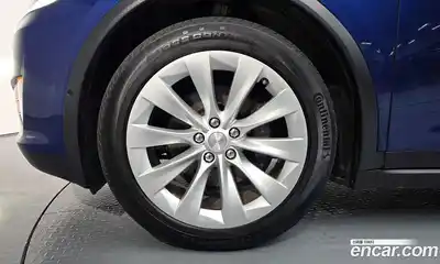 Tesla Model X 2019 0.3 гидро в Москве № 167846, миниатюра 5