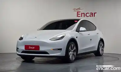 Tesla Model Y, 2021