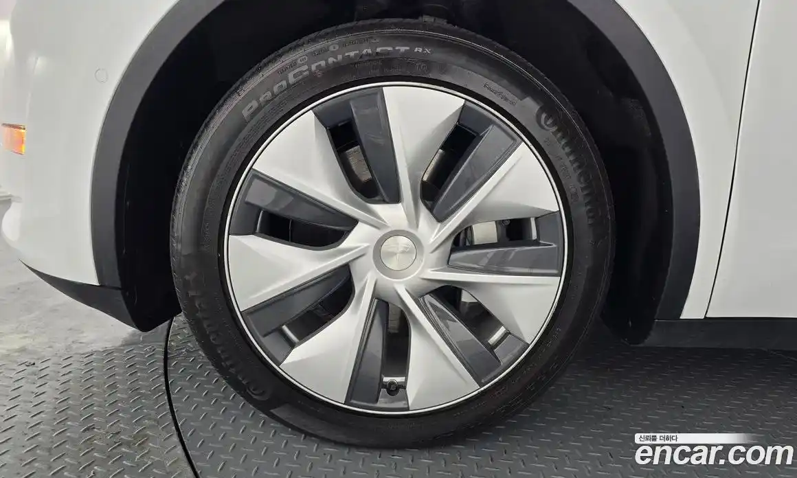 Tesla Model Y 2021 0.2 гидро в Москве № 167921, фото 5