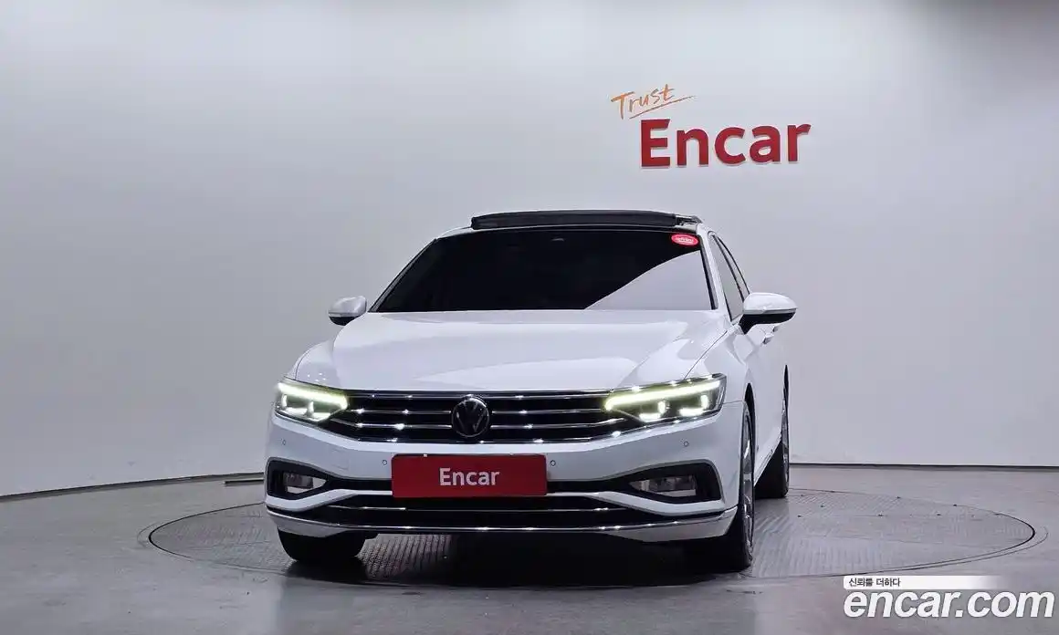 Volkswagen Passat 2022 2.0 гидро в Москве № 168549, фото 3