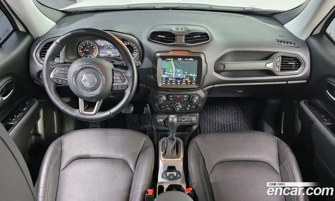 Jeep Renegade 2019 2.4 гидро в Москве № 169480, фото 7