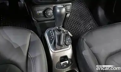 Jeep Renegade 2019 2.4 гидро в Москве № 169480, миниатюра 9