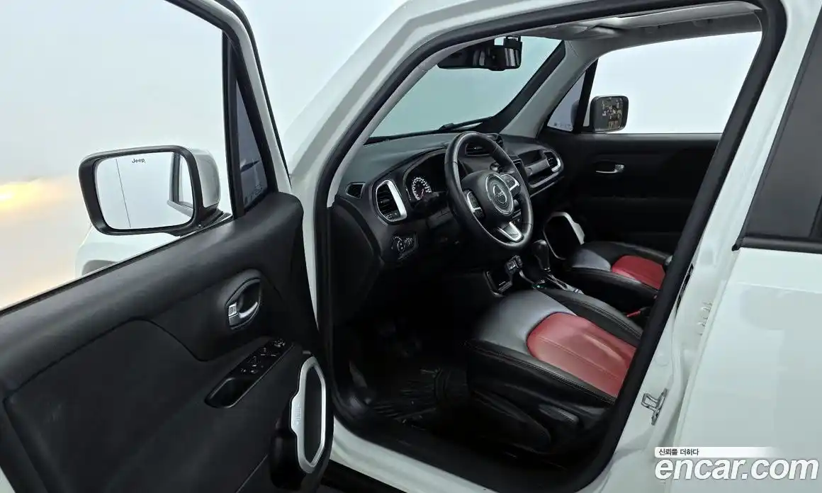 Jeep Renegade 2021 2.4 гидро в Москве № 169574, фото 10