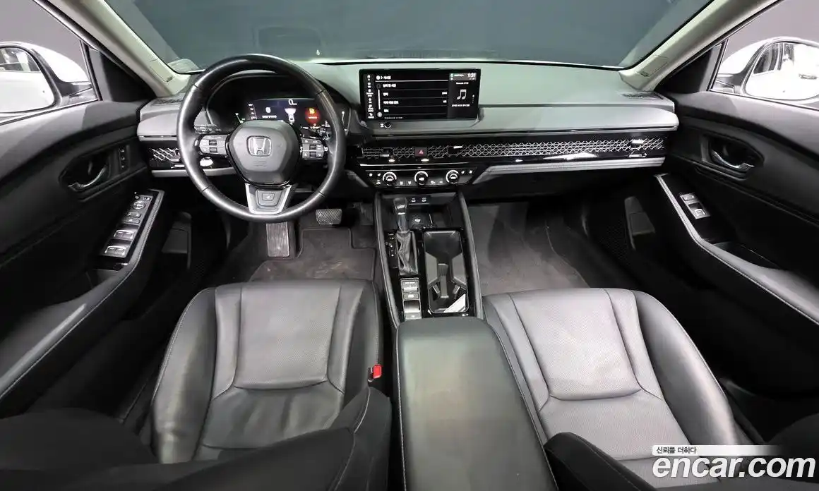 Honda Accord 2023 2.0 гидро в Москве № 170442, фото 6