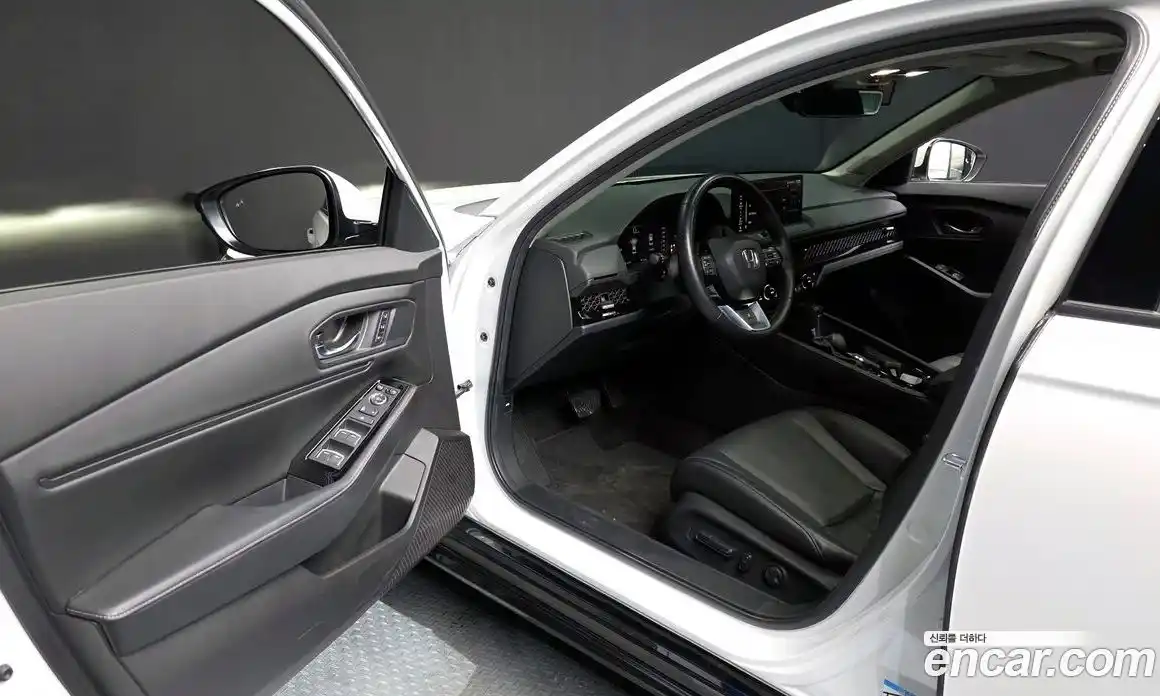 Honda Accord 2023 2.0 гидро в Москве № 170442, фото 9