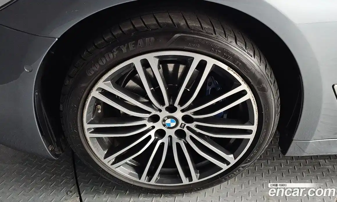 BMW 5-Series 2018 2.0 гидро в Москве, фото 5