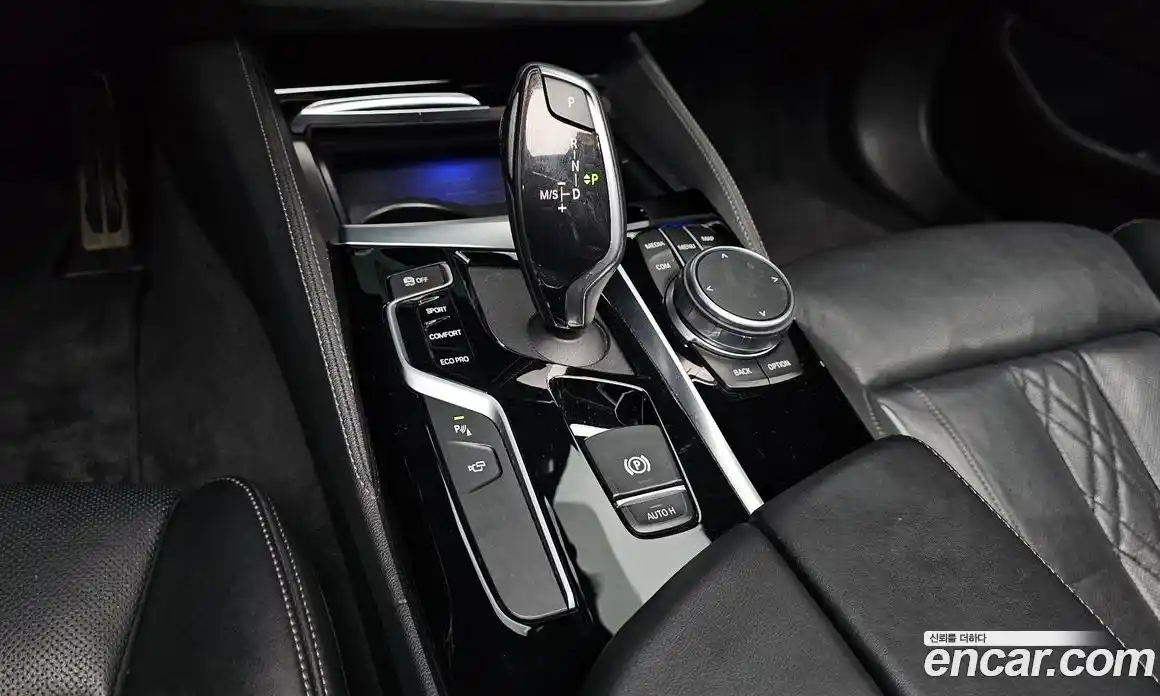 BMW 5-Series 2018 2.0 гидро в Москве, фото 9