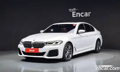 BMW 5-Series, 2023