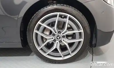 Mercedes-Benz E-Class 2022 1.9 гидро, миниатюра 5